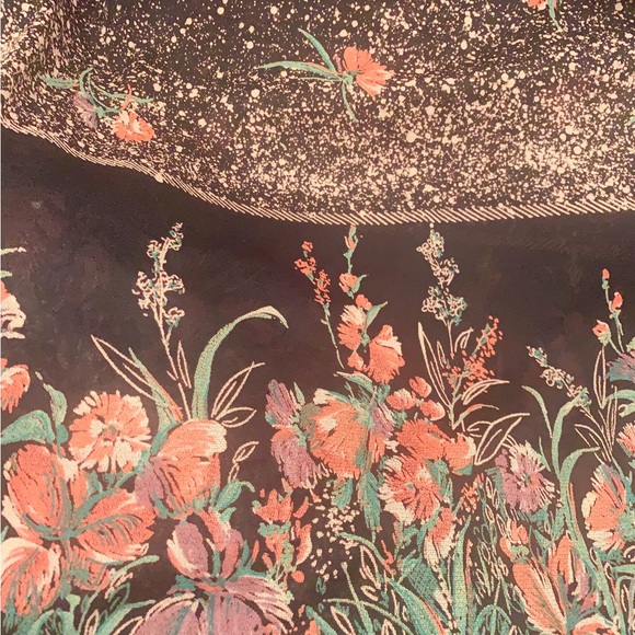 Beautiful Sheer Dress w/Floral Design - Picture 8 of 8